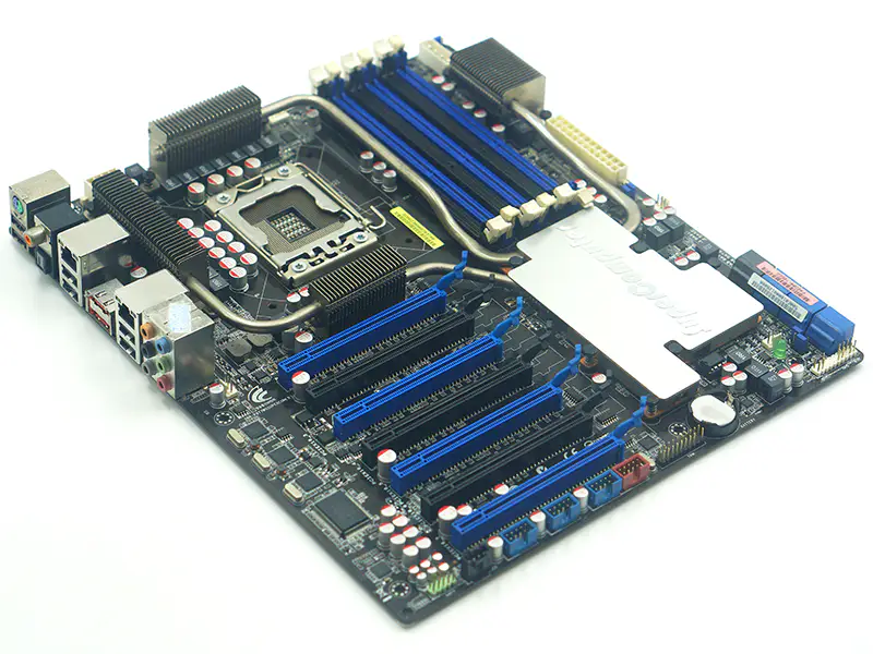 Základní deska Asus P6T7 WS SuperComputer X58 LGA1366 ATX